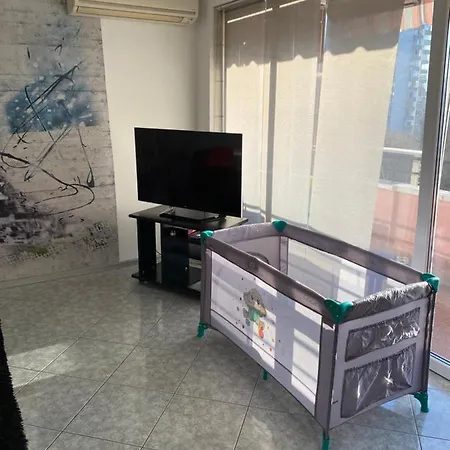 Cozy 2br With Old Town View And Free Street Parking Appartement