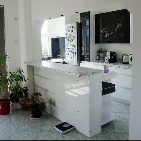 Cozy 2br With Old Town View And Free Street Parking Appartement Plovdiv